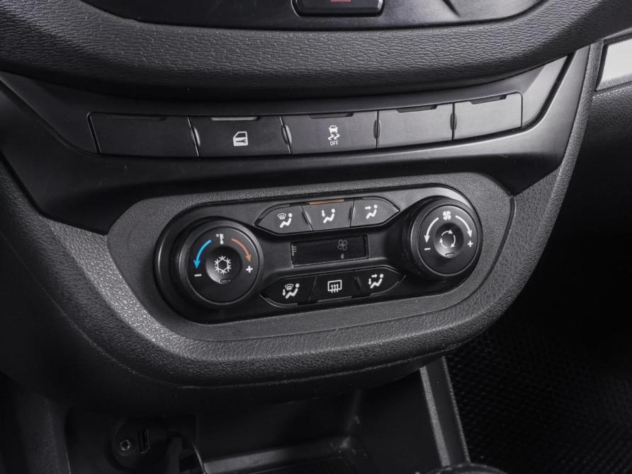 Lada (ВАЗ) Vesta I Ростов-на-Дону  - изображение 12