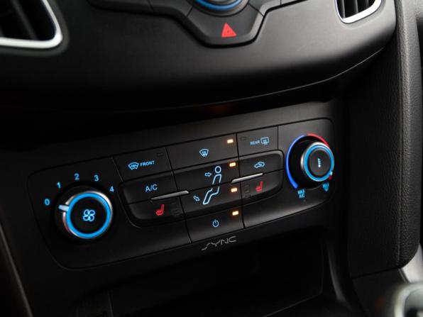Ford Focus III Рестайлинг с пробегом 2019 года, цена 1 146 900 рублей, 100941 км, седан, Автокод Объявления