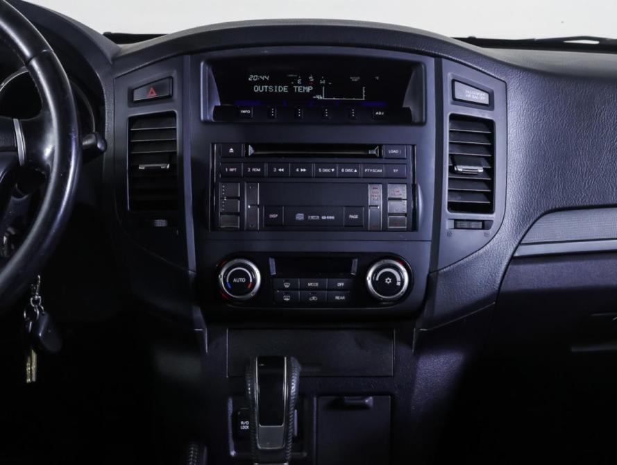 Mitsubishi Pajero IV Москва  - изображение 10