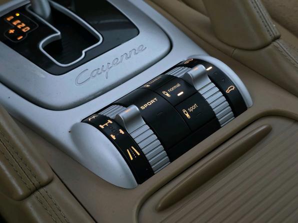 Porsche Cayenne I Рестайлинг (957) с пробегом 2008 года, цена 1 450 000 рублей, 171600 км, внедорожник, Автокод Объявления