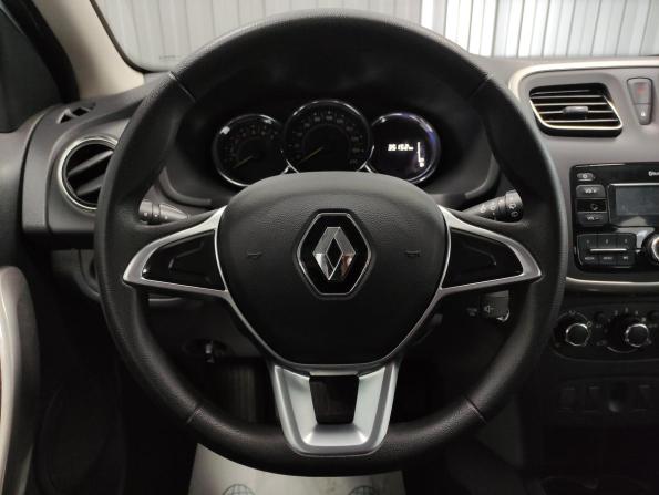 Renault Sandero II Рестайлинг с пробегом 2022 года, цена 1 165 000 рублей, 35151 км, хэтчбек, Автокод Объявления