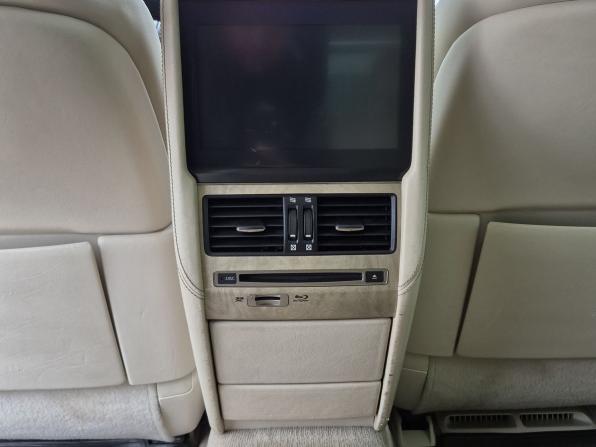 Lexus LS IV Рестайлинг 2 с пробегом 2013 года, цена 2 950 000 рублей, 182488 км, седан, Автокод Объявления