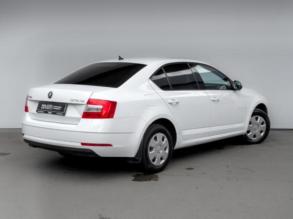 Skoda Octavia III (A7) Рестайлинг с пробегом 2019 года, цена 1 852 500 рублей, 77926 км, лифтбек, Автокод Объявления
