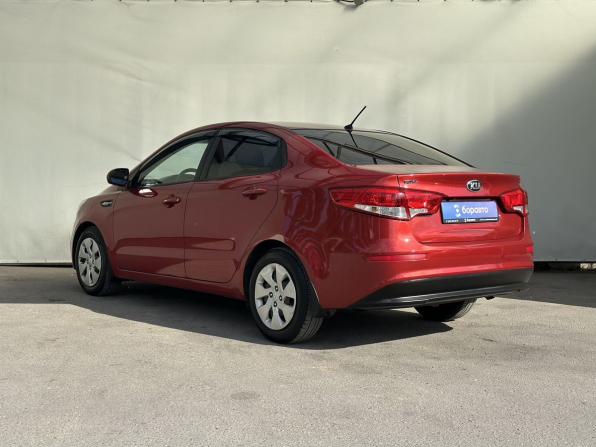 Kia Rio III Рестайлинг с пробегом 2015 года, цена 840 000 рублей, 150316 км, седан, Автокод Объявления