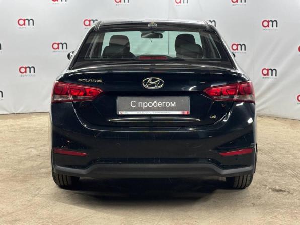 Hyundai Solaris II с пробегом 2017 года, цена 1 349 000 рублей, 82000 км, седан, Автокод Объявления