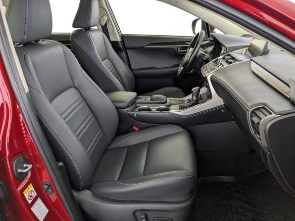 Lexus NX I с пробегом 2016 года, цена 2 890 000 рублей, 68441 км, внедорожник, Автокод Объявления