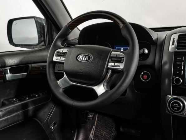 Kia Mohave I Рестайлинг с пробегом 2017 года, цена 2 147 980 рублей, 302545 км, внедорожник, Автокод Объявления