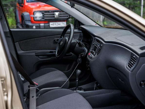 Kia Rio II Рестайлинг с пробегом 2010 года, цена 505 000 рублей, 135293 км, хэтчбек, Автокод Объявления