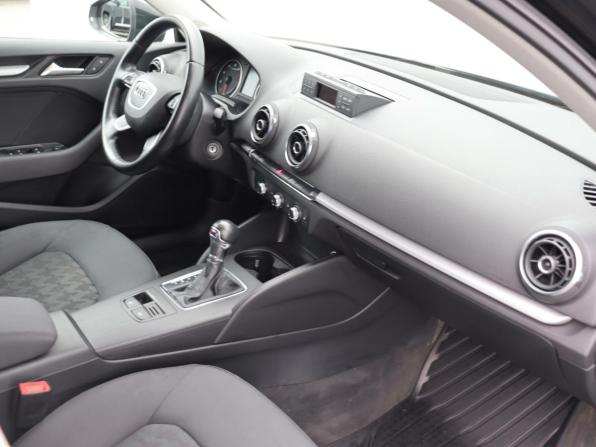 Audi A3 III (8V) с пробегом 2014 года, цена 899 000 рублей, 190727 км, хэтчбек, Автокод Объявления