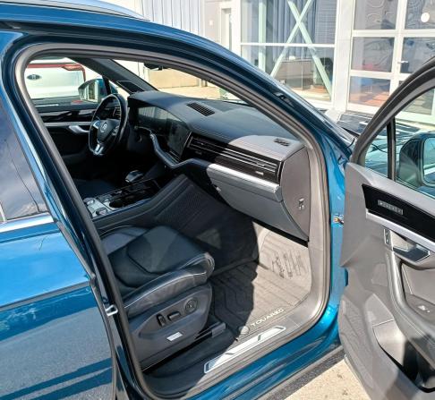 Volkswagen Touareg III с пробегом 2020 года, цена 5 300 000 рублей, 197432 км, внедорожник, Автокод Объявления