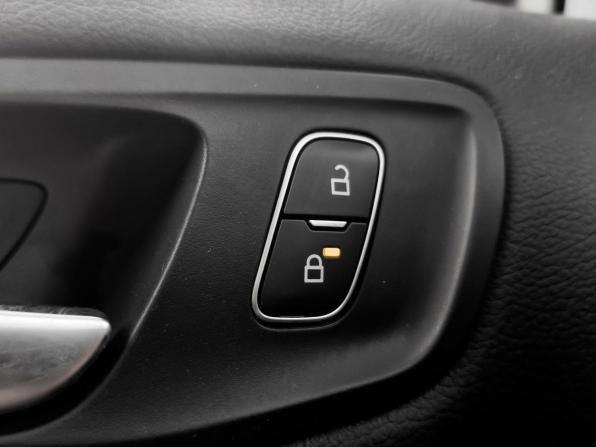 Ford Kuga II Рестайлинг с пробегом 2017 года, цена 1 699 000 рублей, 87551 км, внедорожник, Автокод Объявления