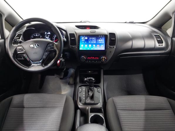 Kia Cerato III Рестайлинг (Classic) с пробегом 2018 года, цена 1 375 000 рублей, 147000 км, седан, Автокод Объявления