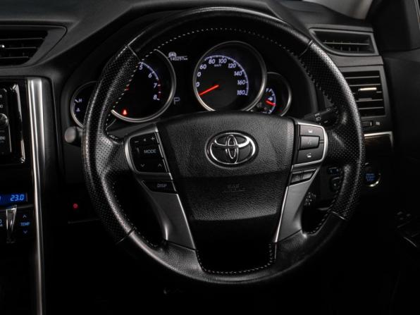 Toyota Mark X II Рестайлинг 2 с пробегом 2017 года, цена 2 675 000 рублей, 140297 км, седан, Автокод Объявления