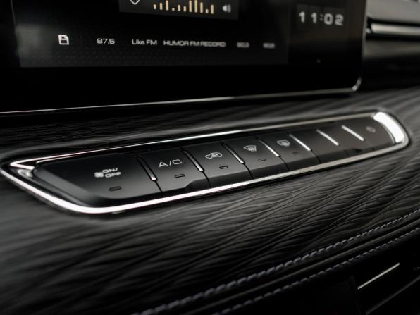 Haval Jolion I с пробегом 2022 года, цена 1 580 000 рублей, 98033 км, внедорожник, Автокод Объявления
