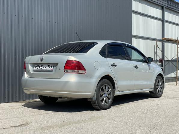 Volkswagen Polo V с пробегом 2013 года, цена 200 000 рублей, 220000 км, седан, Автокод Объявления