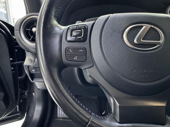 Lexus IS III Рестайлинг 2 с пробегом 2022 года, цена 3 550 000 рублей, 50845 км, седан, Автокод Объявления