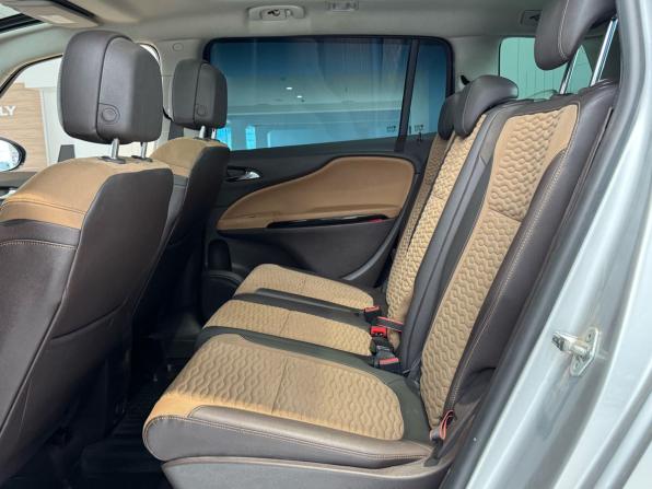 Opel Zafira C с пробегом 2013 года, цена 1 090 000 рублей, 130830 км, компактвэн, Автокод Объявления