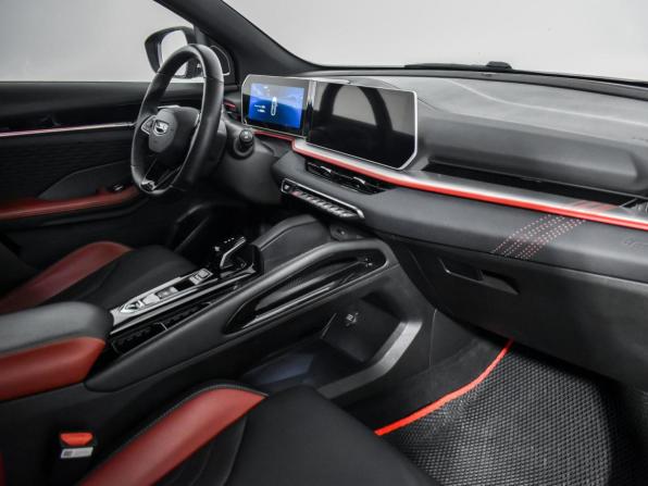 Geely Coolray I Рестайлинг с пробегом 2023 года, цена 2 100 000 рублей, 48213 км, внедорожник, Автокод Объявления