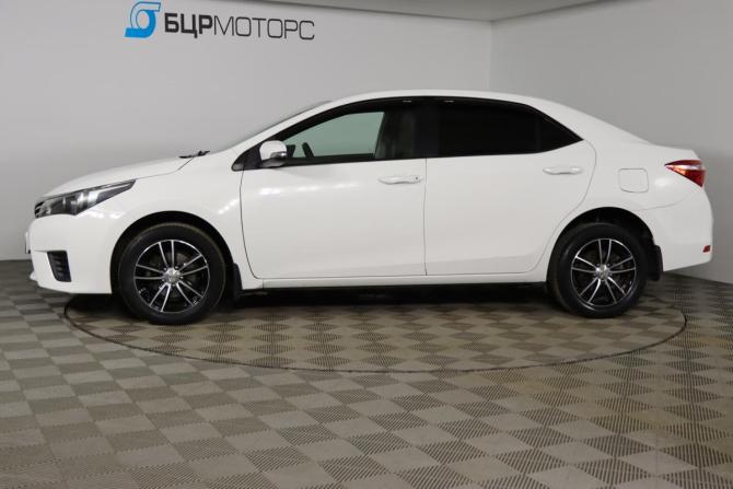 Toyota Corolla XI (E160 E170 E180) с пробегом 2013 года, цена 1 109 990 рублей, 111331 км, седан, Автокод Объявления