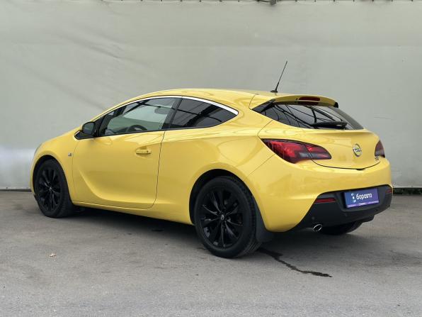 Opel Astra J Рестайлинг с пробегом 2012 года, цена 750 000 рублей, 163566 км, хэтчбек, Автокод Объявления