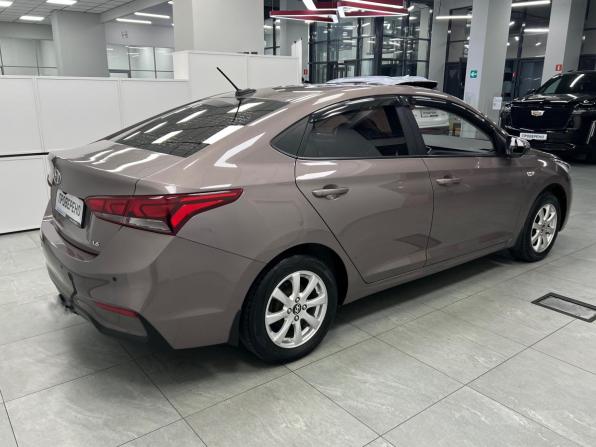 Hyundai Solaris II с пробегом 2017 года, цена 1 150 000 рублей, 151718 км, седан, Автокод Объявления