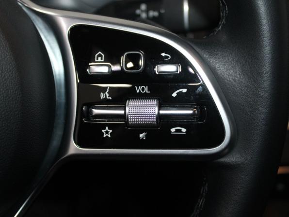 Mercedes-Benz GLC I (X253) Рестайлинг с пробегом 2021 года, цена 4 119 900 рублей, 68944 км, внедорожник, Автокод Объявления