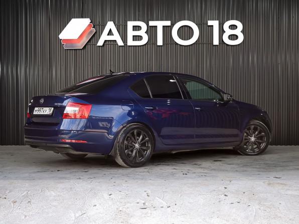 Skoda Octavia III (A7) с пробегом 2017 года, цена 1 569 000 рублей, 211640 км, лифтбек, Автокод Объявления