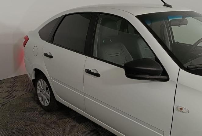 Lada (ВАЗ) Granta I Рестайлинг с пробегом 2021 года, цена 695 000 рублей, 118826 км, лифтбек, Автокод Объявления