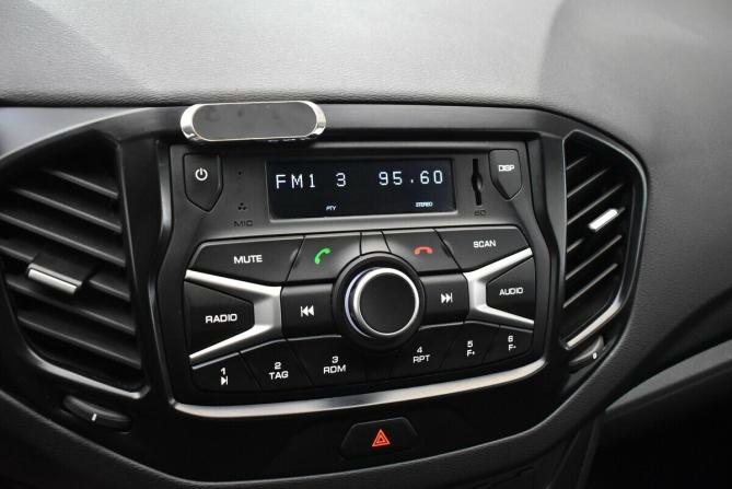 Lada (ВАЗ) Vesta I с пробегом 2018 года, цена 735 000 рублей, 174645 км, седан, Автокод Объявления