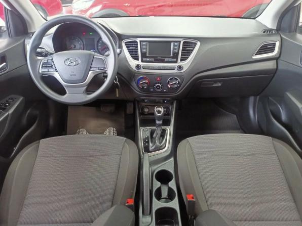 Hyundai Solaris II Рестайлинг с пробегом 2021 года, цена 1 592 000 рублей, 90000 км, седан, Автокод Объявления