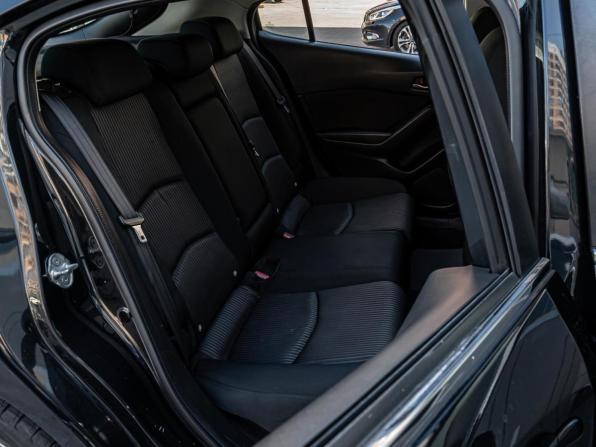 Mazda 3 III (BM) с пробегом 2014 года, цена 1 120 000 рублей, 119546 км, хэтчбек, Автокод Объявления