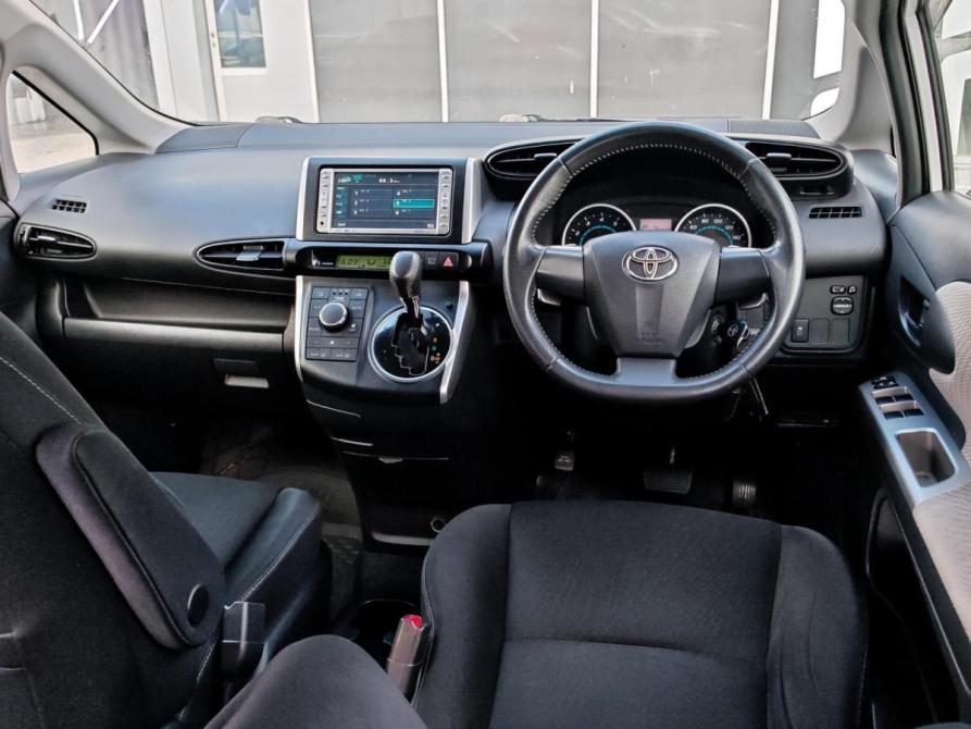 Toyota Wish II Краснодар  - изображение 6