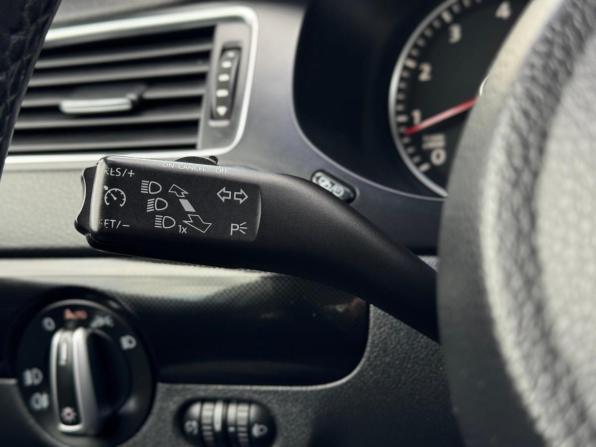 Volkswagen Jetta VI с пробегом 2012 года, цена 1 049 000 рублей, 169105 км, седан, Автокод Объявления