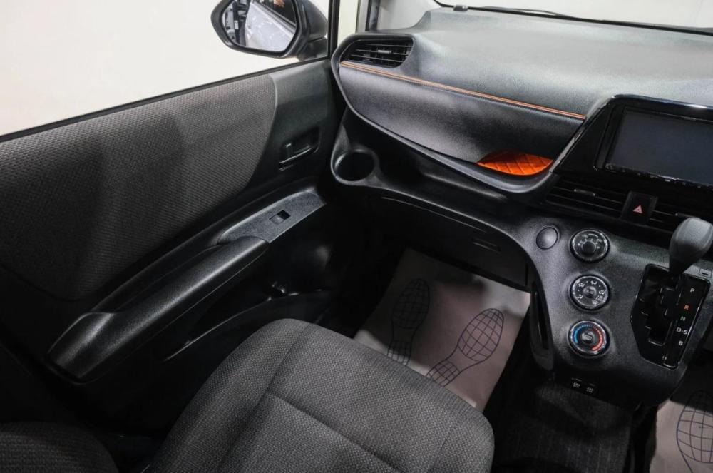 Toyota Sienta I Рестайлинг 1 Новокузнецк  - изображение 16