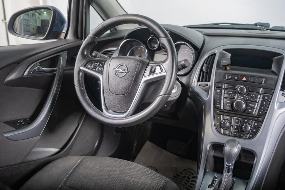 Opel Astra J Рестайлинг Томск  - изображение 10