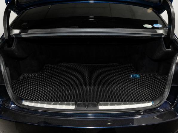 Lexus LS V с пробегом 2019 года, цена 6 360 000 рублей, 147621 км, седан, Автокод Объявления