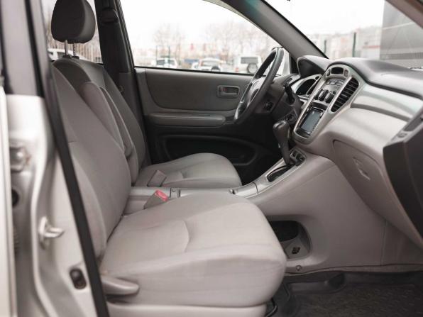 Toyota Highlander I (XU20) Рестайлинг с пробегом 2006 года, цена 1 080 000 рублей, 212516 км, внедорожник, Автокод Объявления