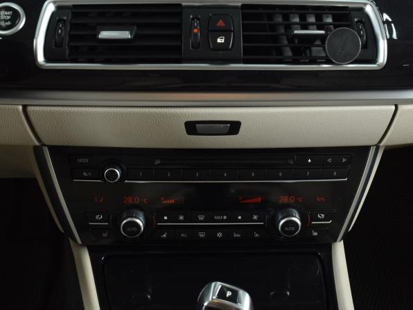BMW 5 серии VI (F10/F11/F07) с пробегом 2011 года, цена 2 044 995 рублей, 274580 км, лифтбек, Автокод Объявления