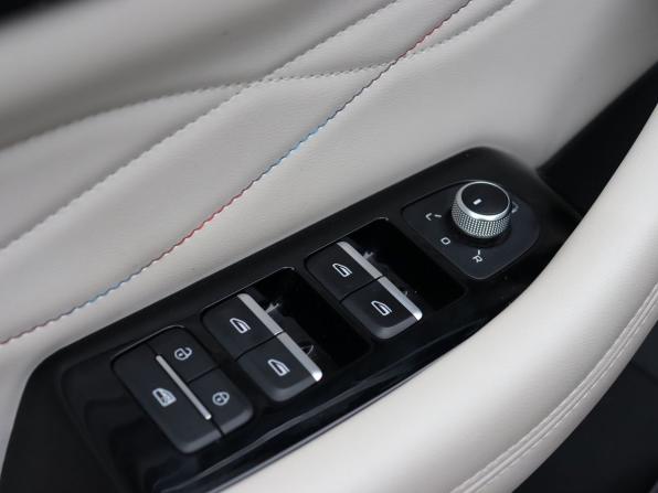 Geely Monjaro I с пробегом 2023 года, цена 3 050 000 рублей, 35250 км, внедорожник, Автокод Объявления
