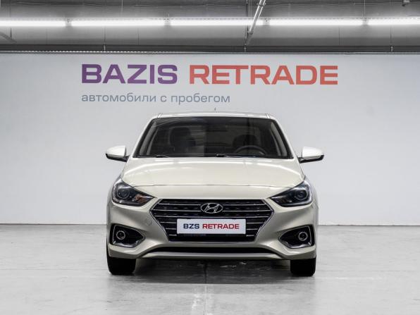 Hyundai Solaris II с пробегом 2018 года, цена 1 229 000 рублей, 103234 км, седан, Автокод Объявления