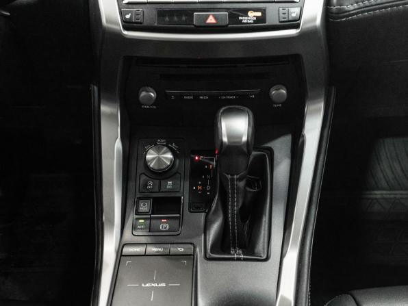 Lexus NX I Рестайлинг с пробегом 2019 года, цена 3 190 000 рублей, 115029 км, внедорожник, Автокод Объявления