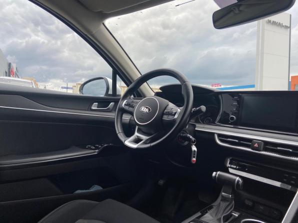 Kia K5 III с пробегом 2021 года, цена 2 440 000 рублей, 78674 км, седан, Автокод Объявления