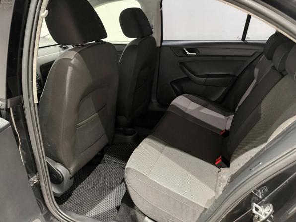 Skoda Rapid I с пробегом 2013 года, цена 701 329 рублей, 252893 км, лифтбек, Автокод Объявления