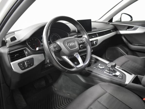 Audi A4 V (B9) с пробегом 2016 года, цена 1 950 000 рублей, 138462 км, седан, Автокод Объявления
