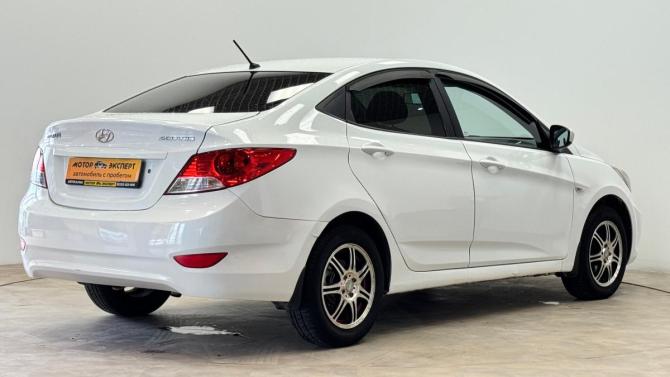 Hyundai Solaris I с пробегом 2012 года, цена 665 000 рублей, 149363 км, седан, Автокод Объявления