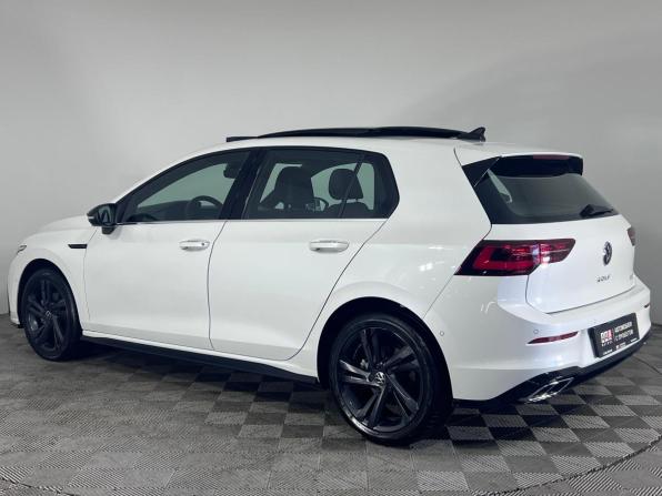 Volkswagen Golf VIII с пробегом 2021 года, цена 2 850 000 рублей, 41250 км, хэтчбек, Автокод Объявления
