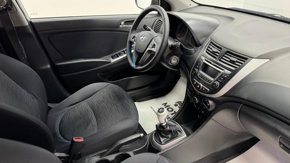 Hyundai Solaris I Рестайлинг Киров  - изображение 15