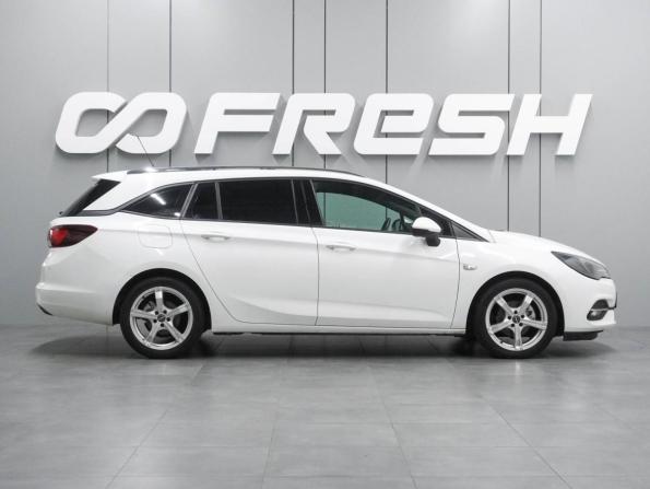 Opel Astra K Рестайлинг с пробегом 2019 года, цена 1 259 000 рублей, 127171 км, универсал, Автокод Объявления