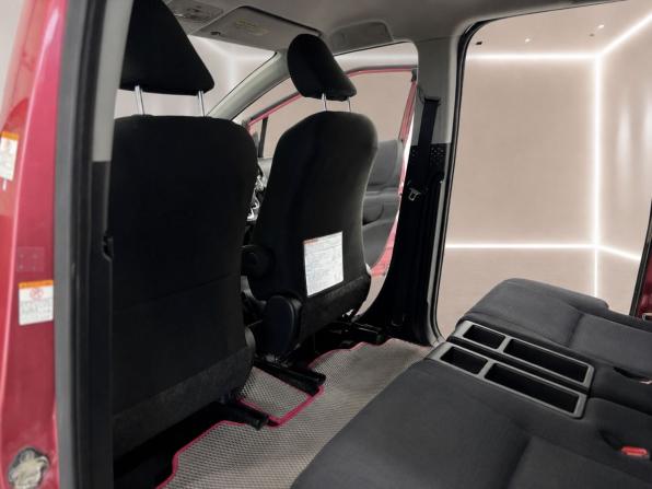 Toyota Sienta II с пробегом 2017 года, цена 1 295 000 рублей, 112000 км, компактвэн, Автокод Объявления