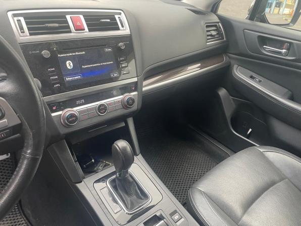 Subaru Outback V с пробегом 2017 года, цена 1 999 000 рублей, 207949 км, универсал, Автокод Объявления